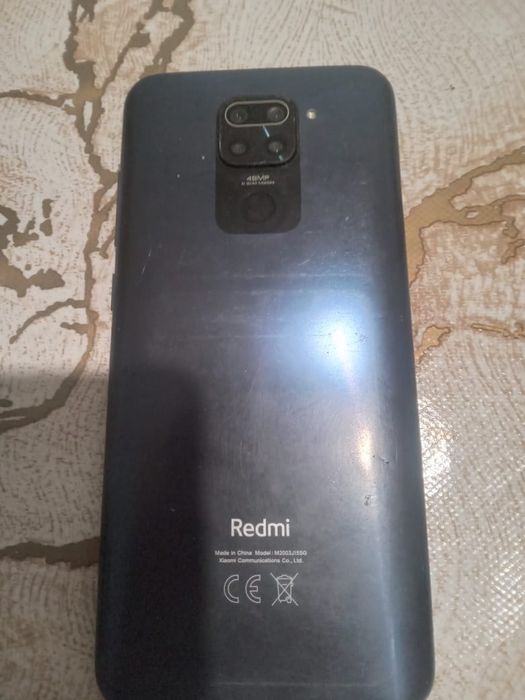Телефон Redmi note 9