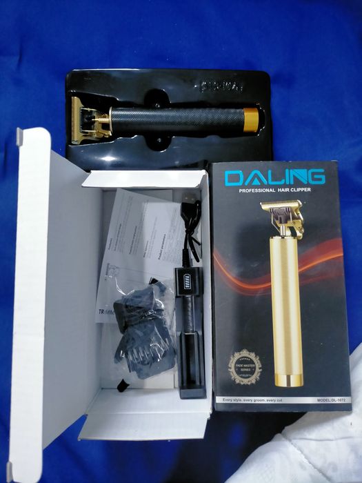 ТРИММЕР новый отдаю за 3000 тг