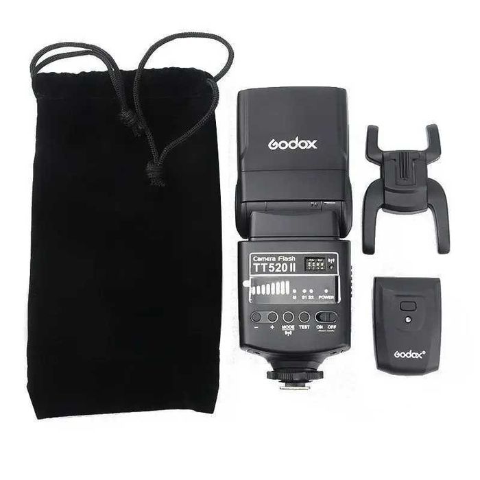 Светкавица Godox TT520II с вграден синхронизатор