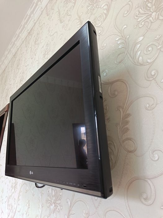 Televizor   (LG)