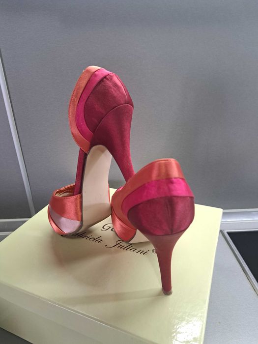 официални обувки 38 номер