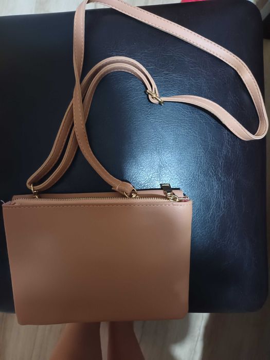 Чисто нова дамска чанта