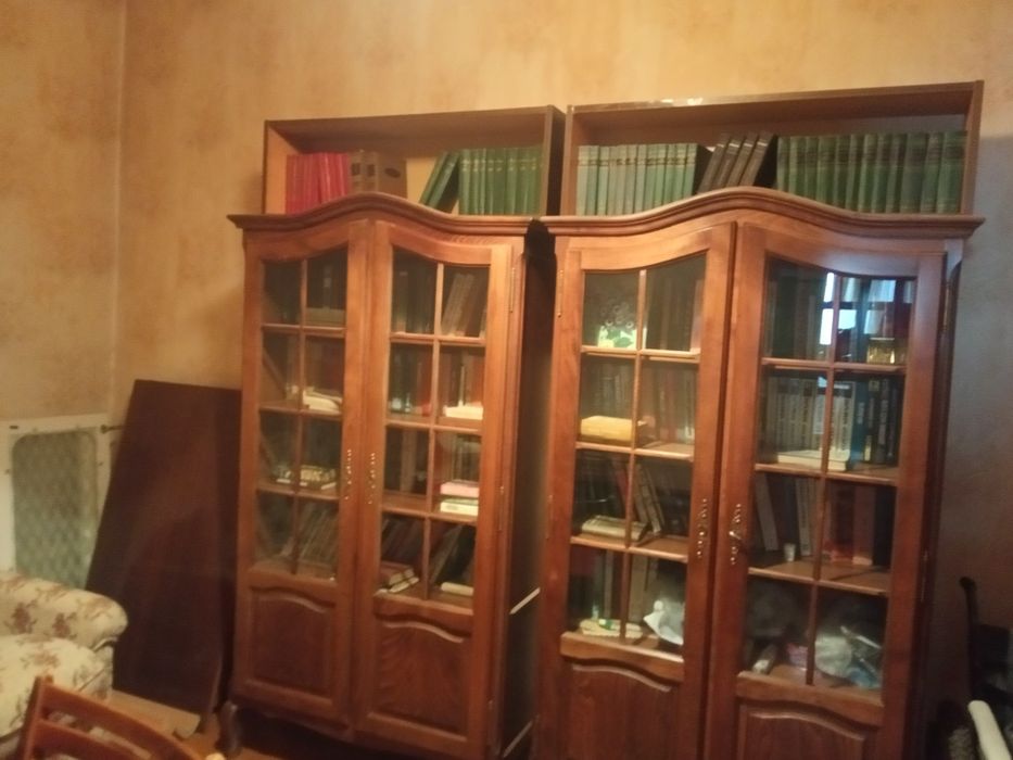 Продаю кирпичный дом.