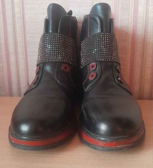 Продам обувь б/у