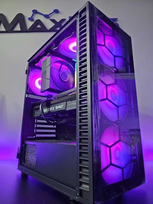 Чисто нов! RTX 5070, Ryzen 7 9800X3D, 32 GB RAM Геймърски компютър!