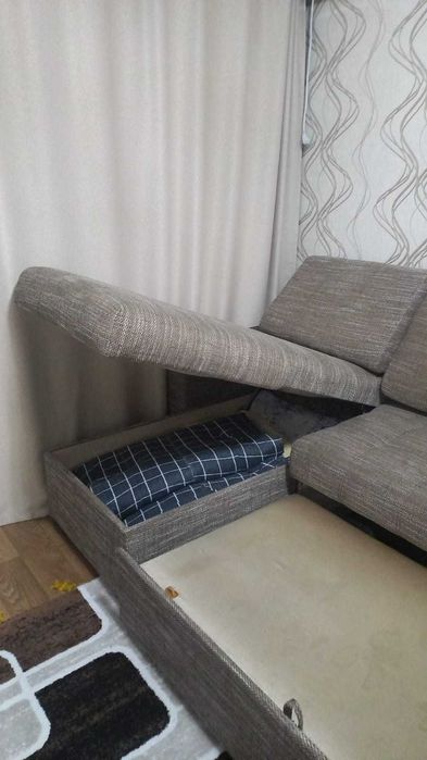 Продам диван б/у