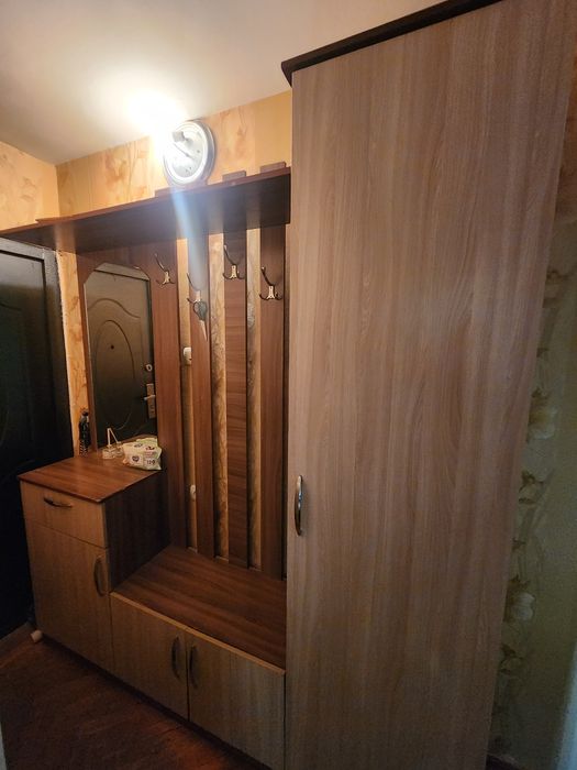Шкаф для прихожей