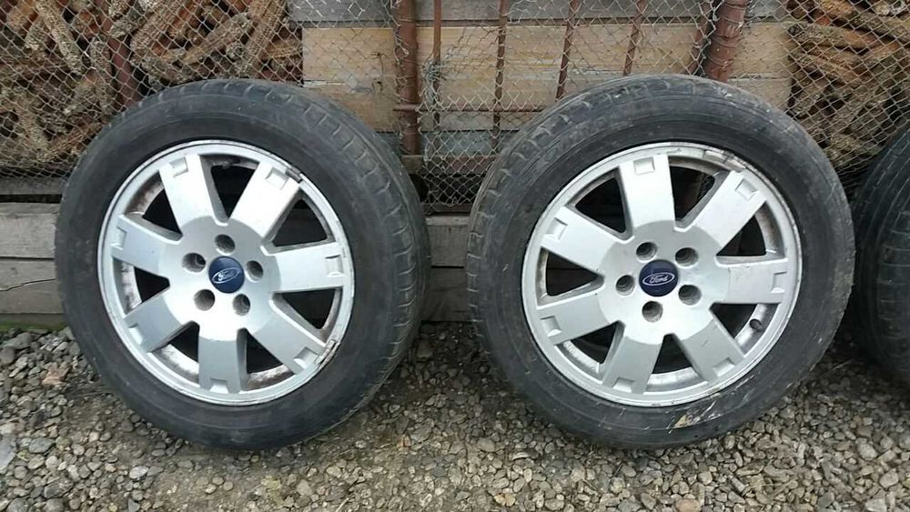 Vind 4 jante+cauciucuri de vara R16 Ford