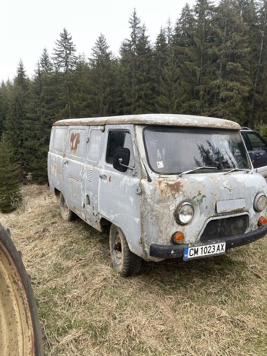 Продавам  Уаз 452