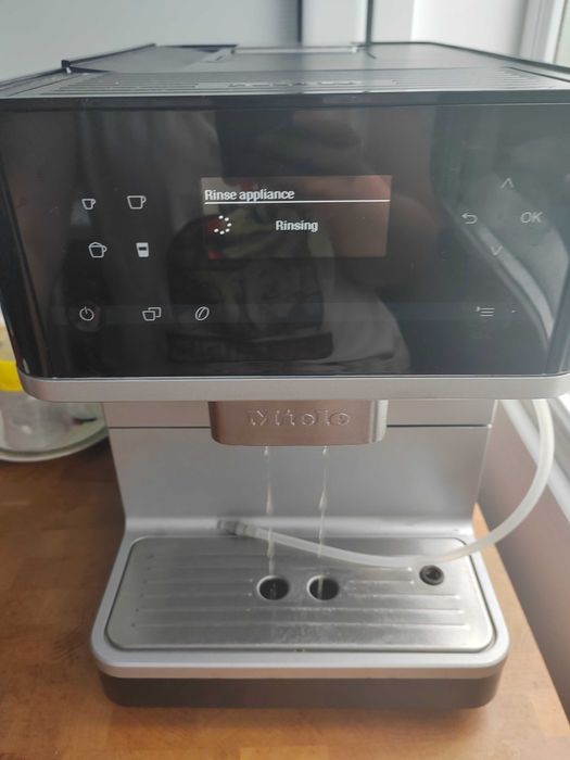 Miele cm6100 за части продава се цялата