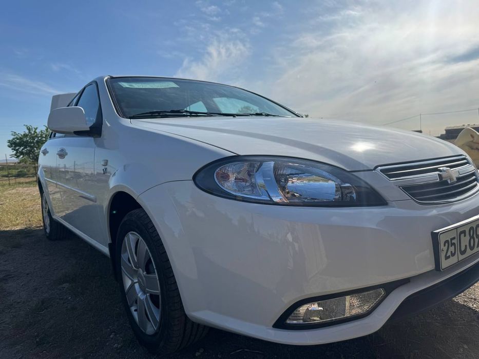 Chevrolet Gentra 2023