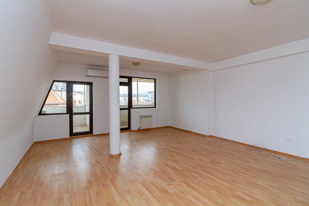 Продава се Тристаен апартамент в София, Манастирски ливади - 131 кв.м за 1565 €/кв.м - Снимка #2