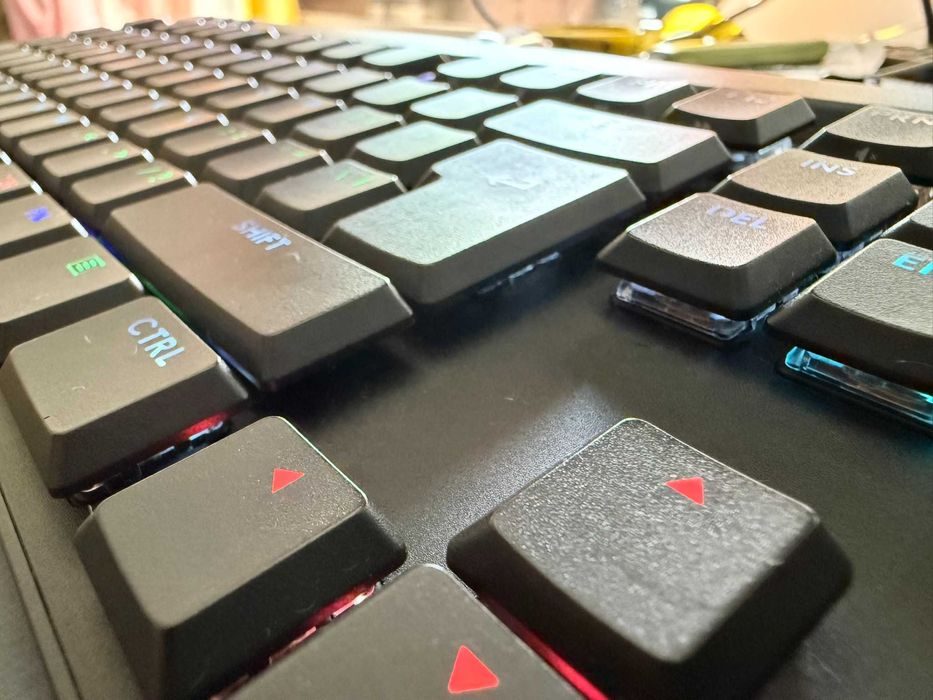 Tastatura Mecanica Gaming Logitech G515 TKL, Ultraslim, Lightspeed, Wireless&Bluetooth, Negru