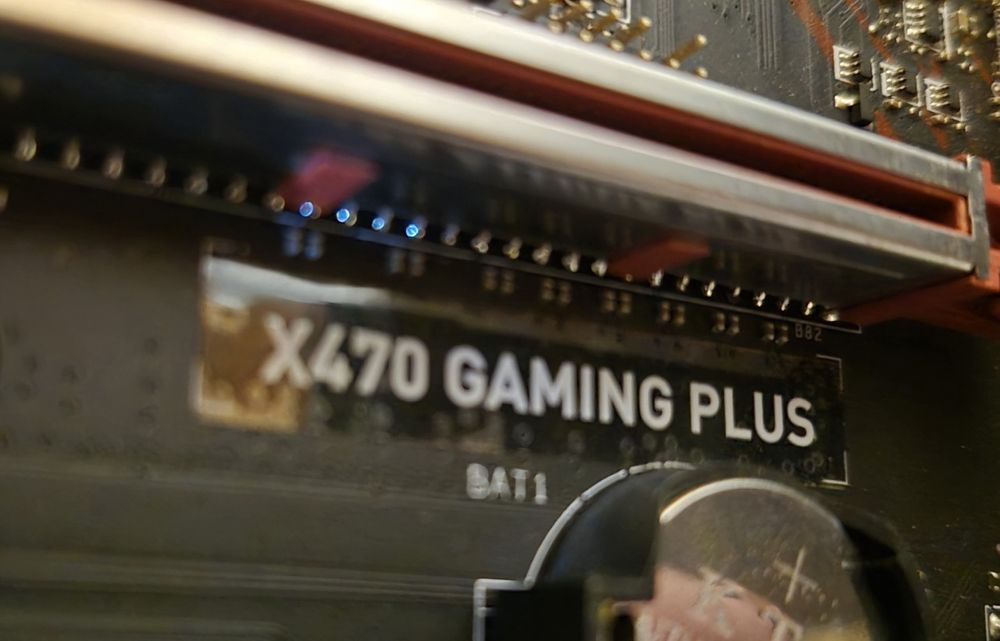Placa baza MSI X470 Gaming Plus AM4