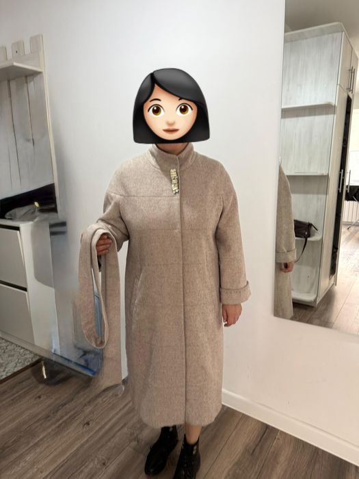 Пальто бежеваяяя