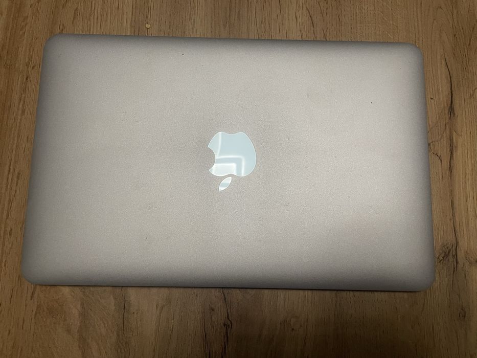 Vand macbook air A1370