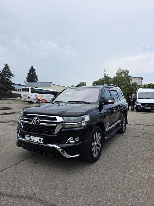 Прокат VIP автомобилей