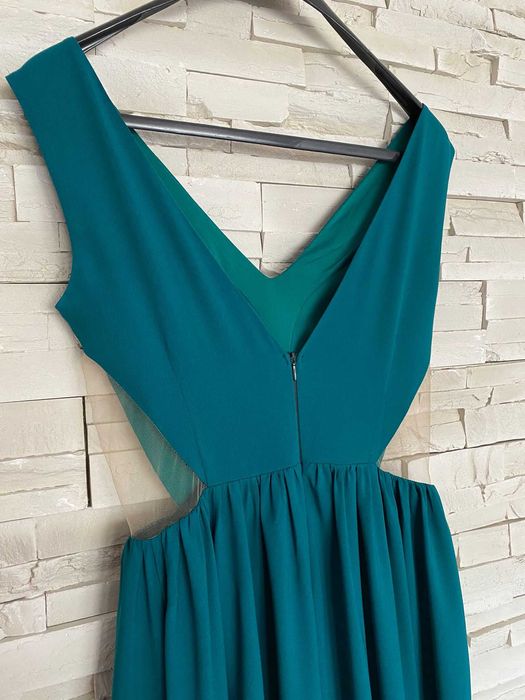 Rochie de seară cu spatele în V, mărimea M