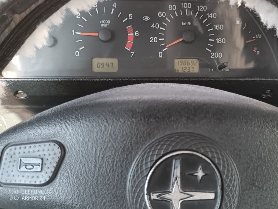 Продам Ниву - 21214. Год выпуска 2013