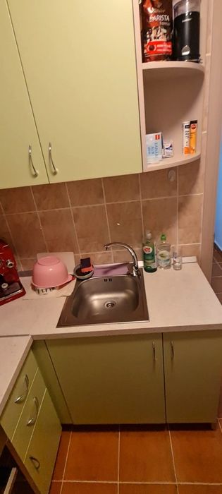 Garsoniera de vânzare