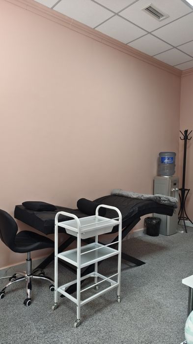 Кушетка аренда Мега Вавилон Алматы