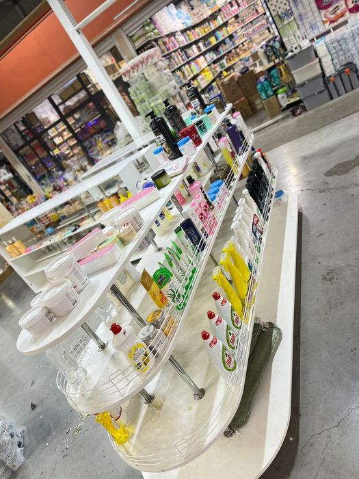 Продается стеллажи