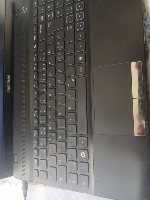 Laptop Samsung NP 305V