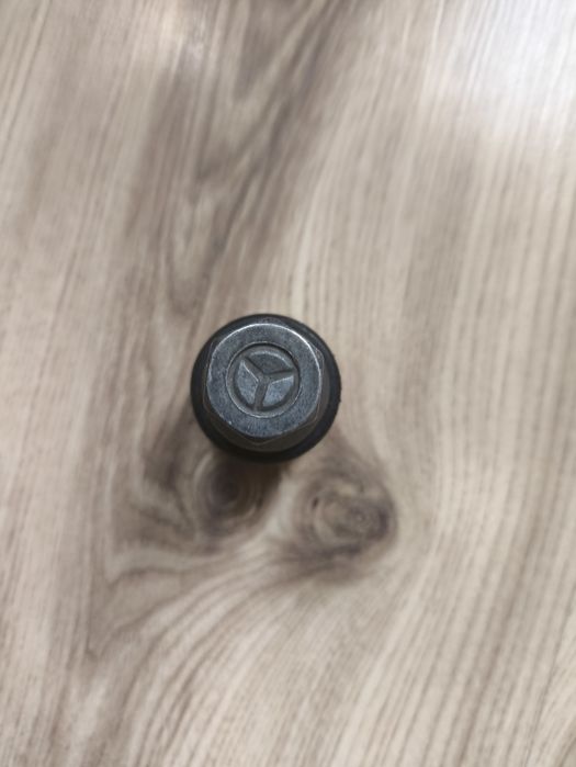 Секрети за секретни болтове