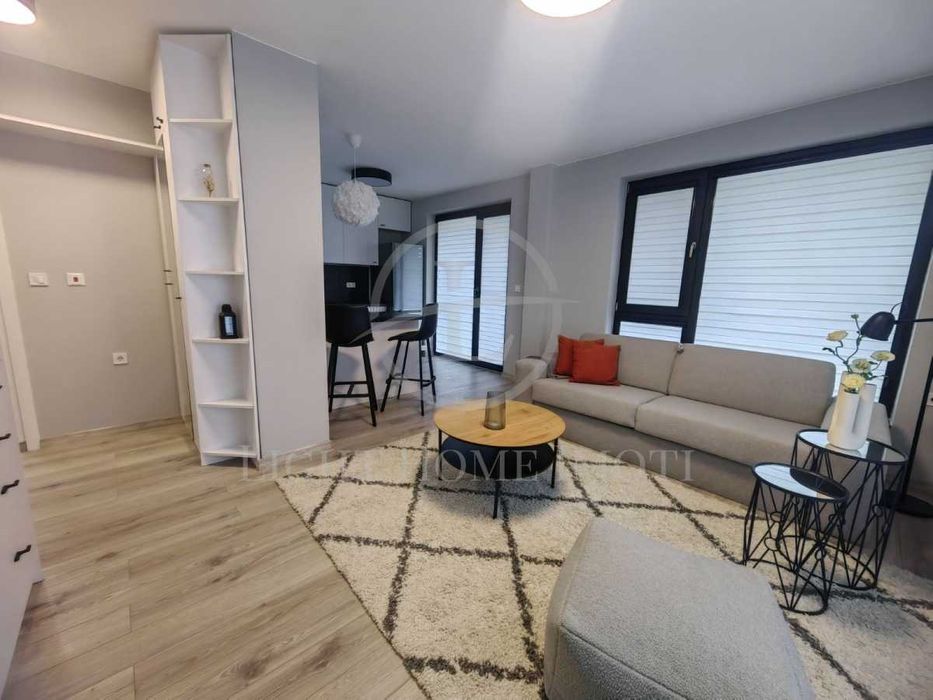 Реф. 790 Луксозно обзаведен едностаен / Христо Смирненски