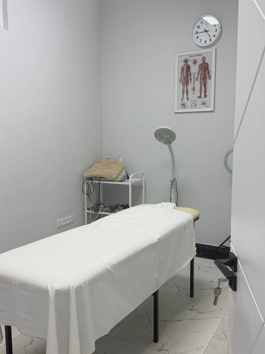 Сдаётся помещение под клинику или для офиса