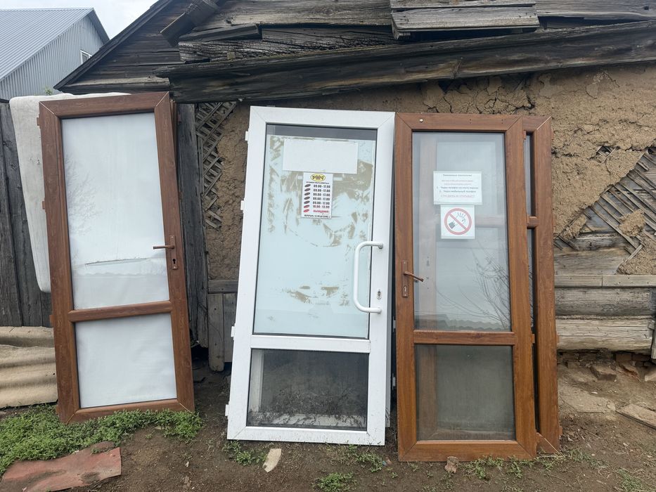 Продам пластиковые перегородки