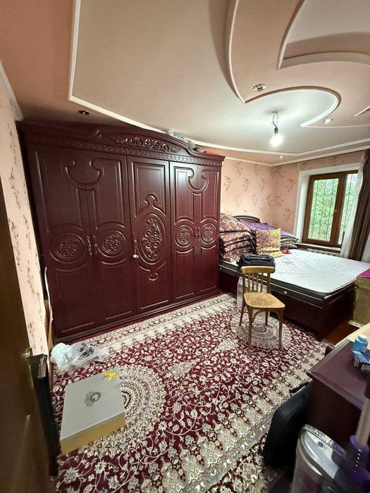 СРОЧНО Продаётся своя 3-х ком-ную квартиру Чиланзар 15 квартал, 26 дом
