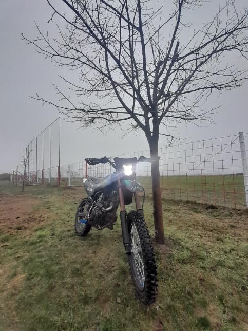 vând sau schimb kxd 150cc