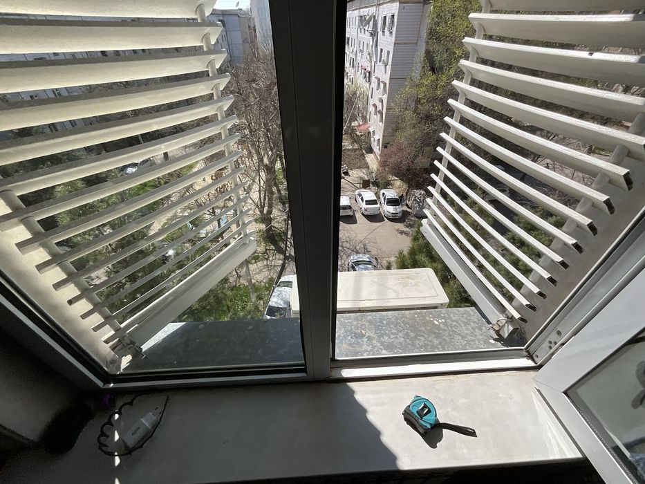 Avto naves garaj besedka maetal konstruksiya leksan