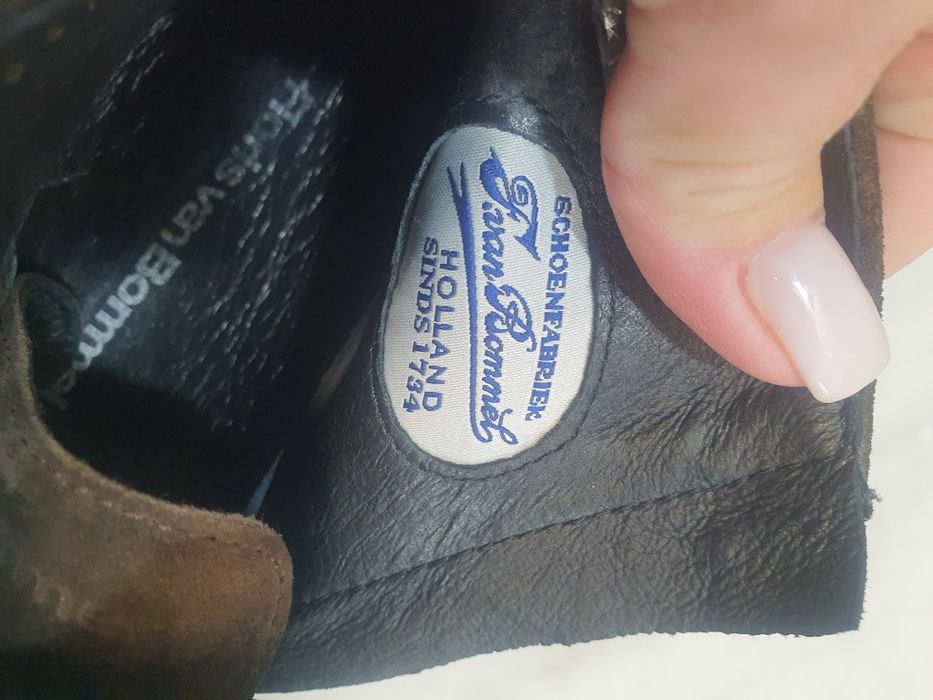 Pantofi piele eleganti