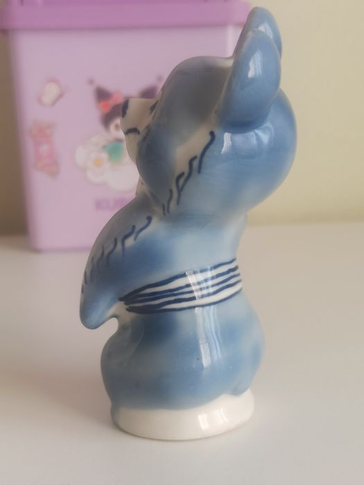 Мишка олимпийский советского периода гжель