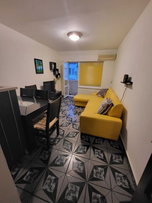 Продава се Двустаен апартамент в Варна, ВИНС - 63 кв.м за 2699 €/кв.м - Снимка #1