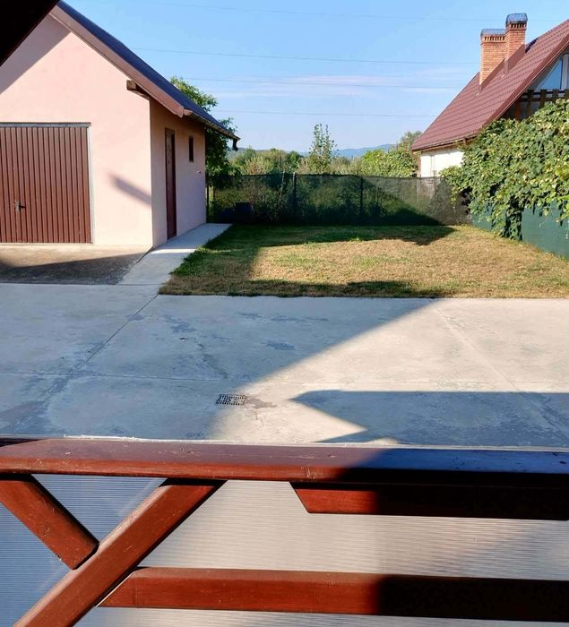 Casă Duplex 120mp  cu curte si gradina in centru Galanesti.