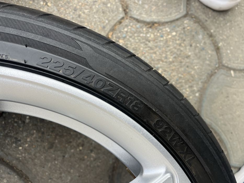 Jante aliaj 5x112mm, anvelope vara 225/40 R18, VW Golf 5/6/7/8 Touran Eos Jetta, Seat, Skoda, Audi A3