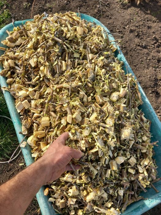 Tocator crengi makita ud2500