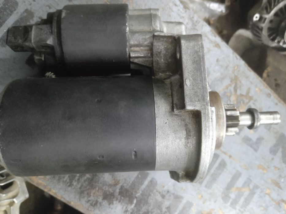 Стартер на гольф 3 в хорошем состояний