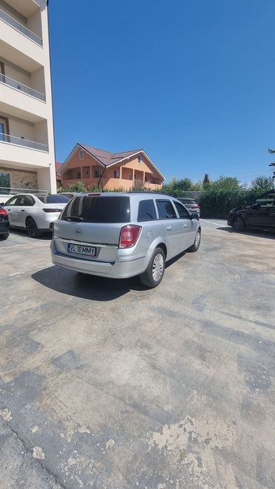 OPEL Astra 2009 — imagine 3