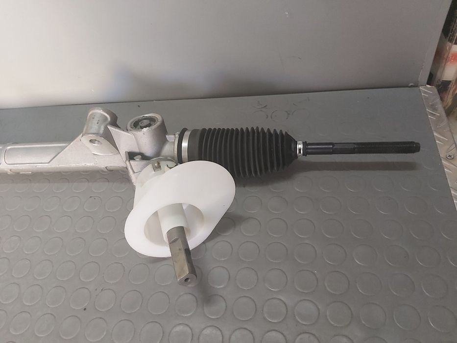 Кормилна рейка Дачия Логан/Сандеро