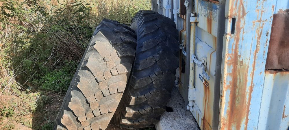 Продам резину на Урал