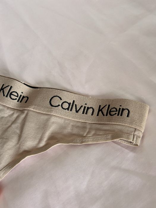 Бельо Calvin Klein
