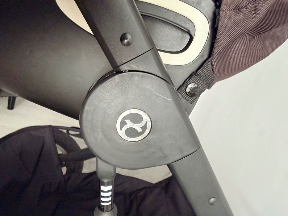 SET Carucior CYBEX 4 piese