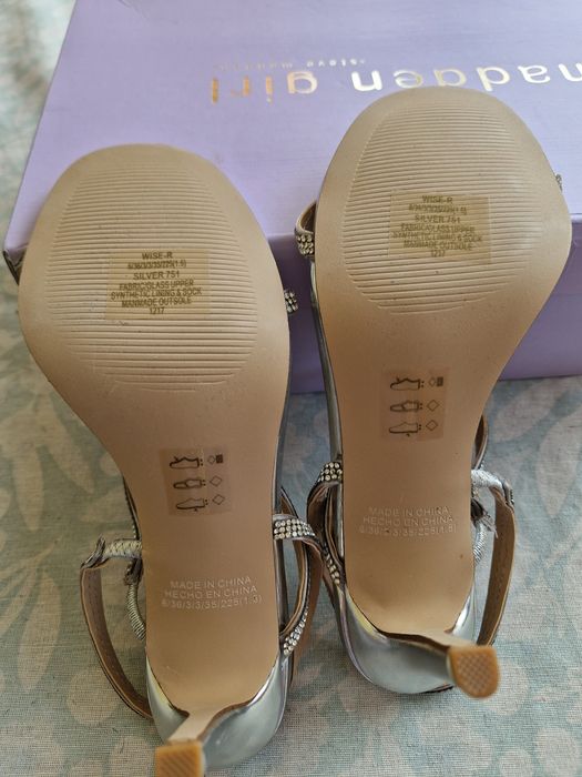 Sandale 36 pt evenimente Steve Madden noi