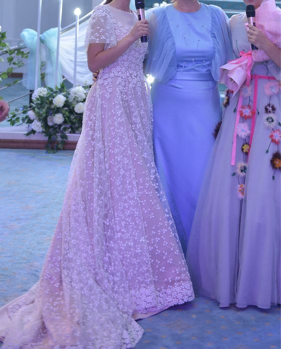 Платье и камзол на узату