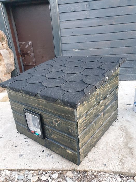 Căsuța pisici/căței