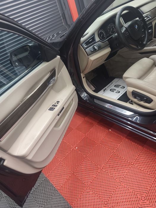 Bmw 740D  Facelift  AUTOMAT